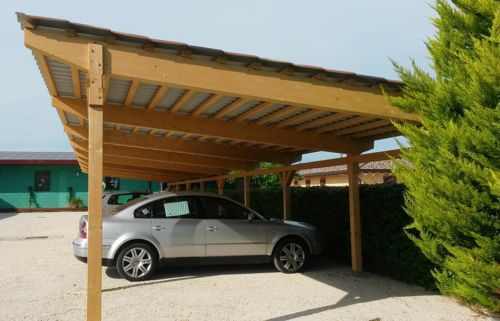 Agriturismo Ai Laghi Pocenia エクステリア 写真