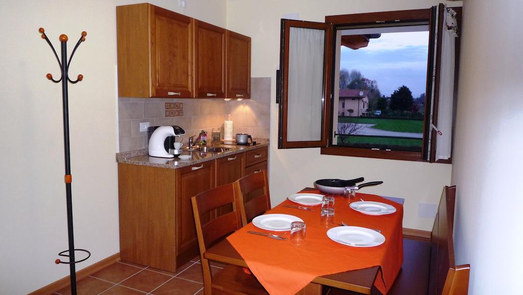 Agriturismo Ai Laghi Pocenia 部屋 写真
