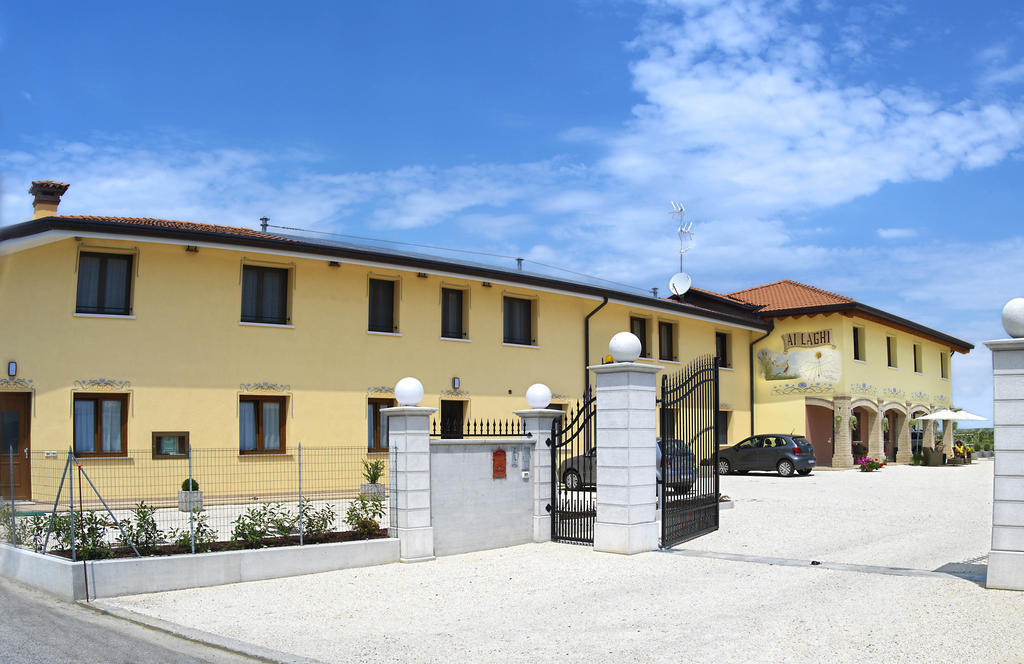 Agriturismo Ai Laghi Pocenia エクステリア 写真